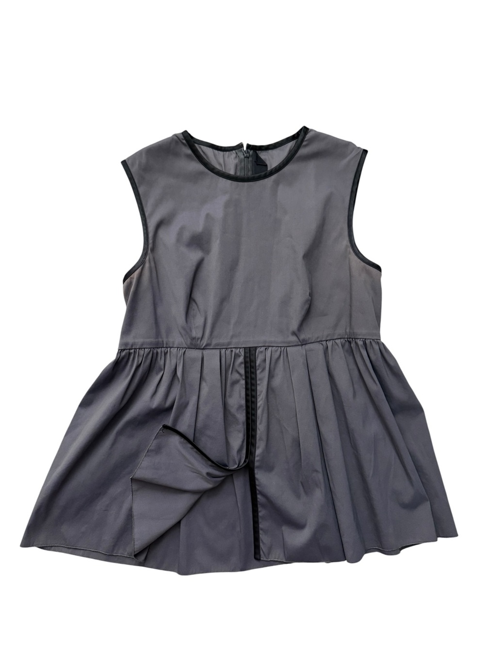 Prada Gray Peplum Sleeveless Blouse Top Size 40 Italy - Picture 4 of 11